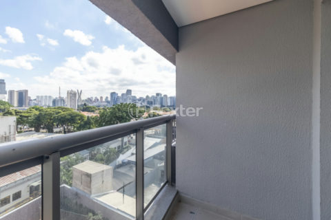 Image 6 - 1031873