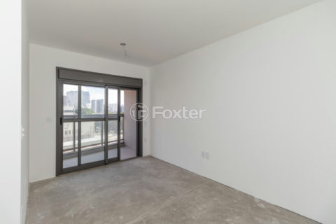 Image 11 - 1031873
