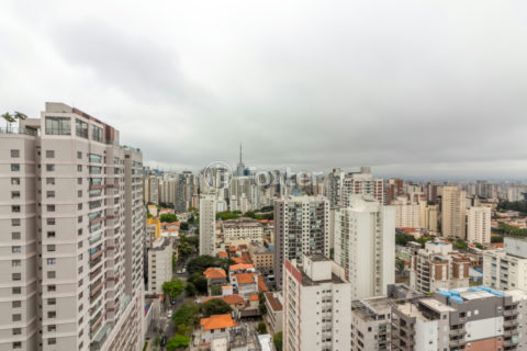 Image 24 - 1031877