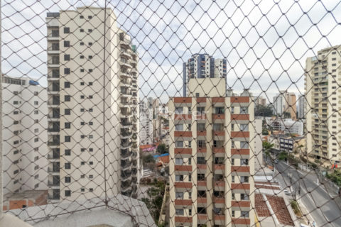 Image 34 - 1031884