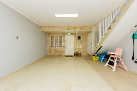 Image 3 - 1031886