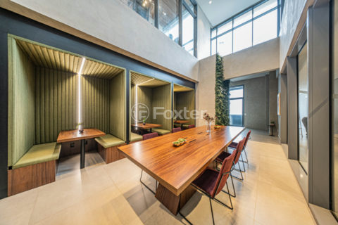 Image 34 - 1031907