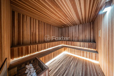 Image 33 - 1031907