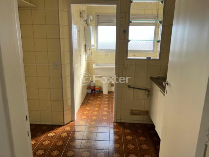 Image 6 - 1031911