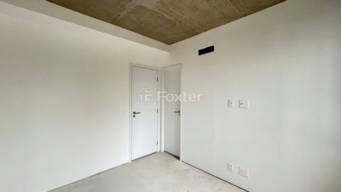 Image 3 - 1031923