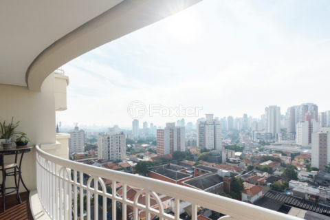 Image 10 - 1031928