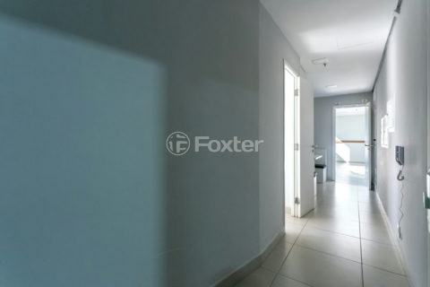 Image 2 - 1031929