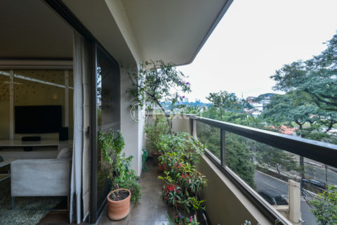 Image 13 - 1031930