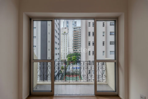Image 6 - 1031932