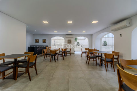 Image 38 - 1031932