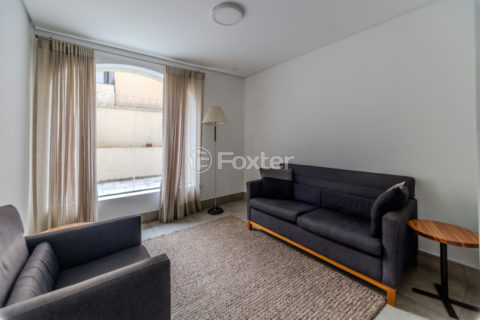 Image 35 - 1031932
