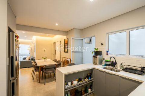 Image 13 - 1031948
