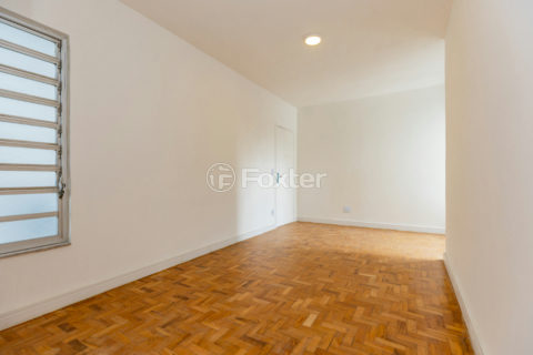 Image 3 - 1031959