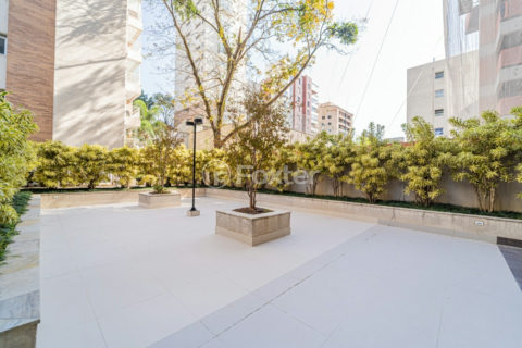 Image 39 - 1031972