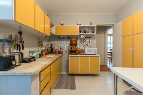Image 4 - 1031974