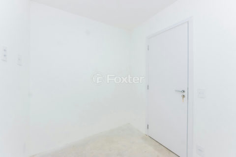 Image 2 - 1031981