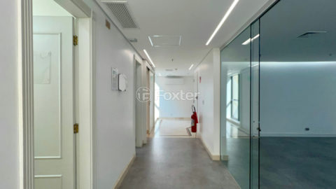 Image 2 - 1031999