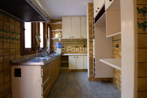 Image 17 - 1032004