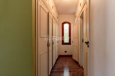 Image 34 - 1032004
