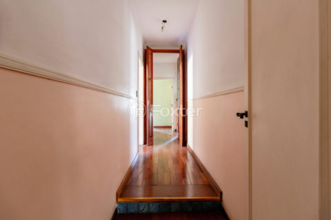 Image 21 - 1032004