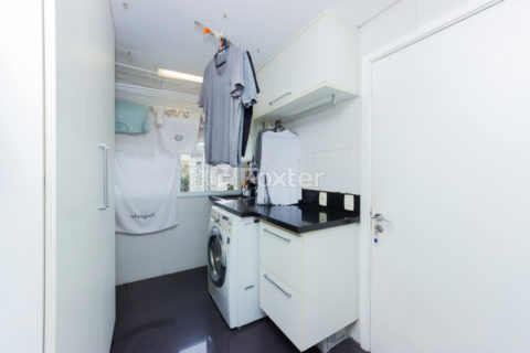 Image 42 - 1032022