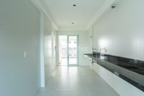 Image 33 - 1032023