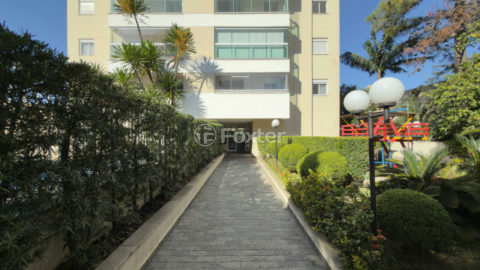 Image 101 - 1032027