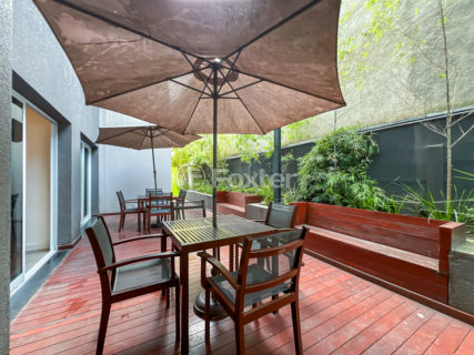 Image 33 - 1032032