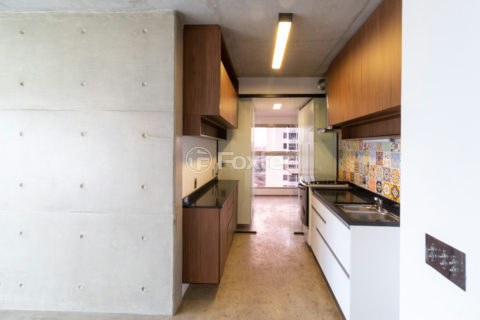 Image 7 - 1032033