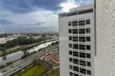 Image 37 - 1032033