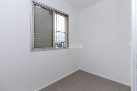 Image 32 - 1032036
