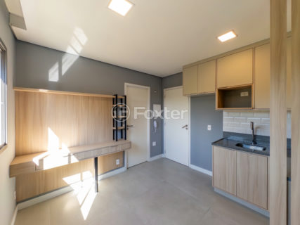 Image 3 - 1032037