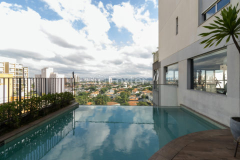 Image 32 - 1032039