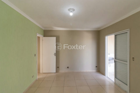 Image 35 - 1032040