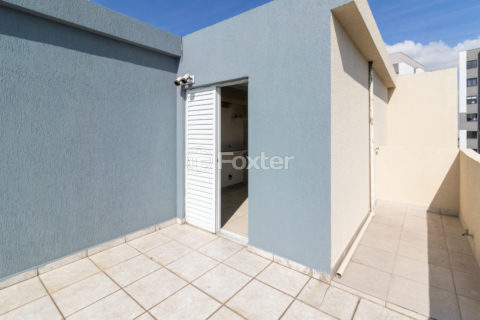 Image 32 - 1032040