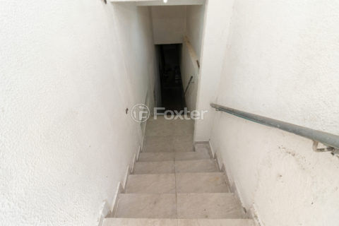 Image 47 - 1032040