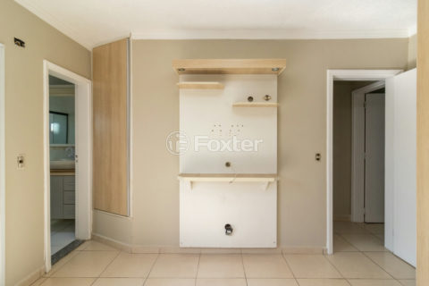 Image 30 - 1032040