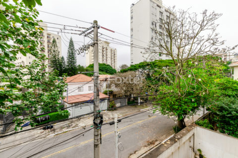 Image 35 - 1032052