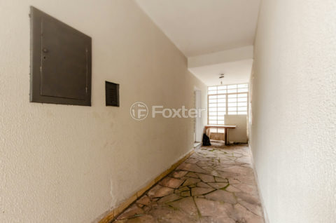 Image 38 - 1032052