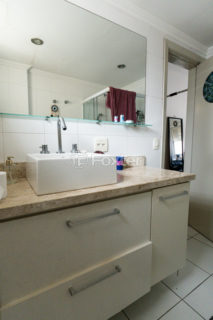 Image 34 - 1032054