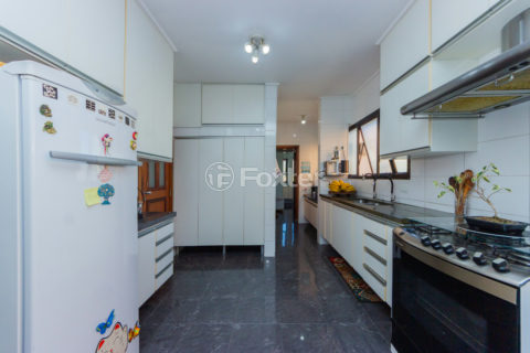 Image 75 - 1032056