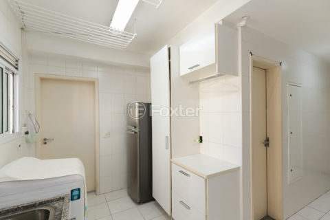 Image 30 - 1032059