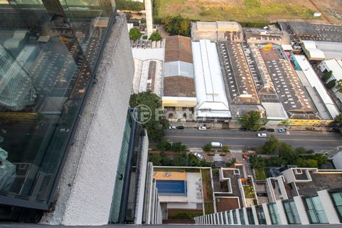 Image 33 - 1032062