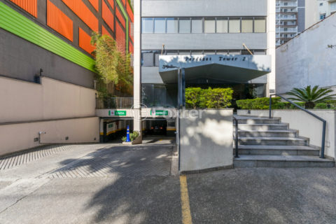 Image 7 - 1032076