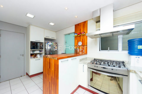 Image 30 - 1032077