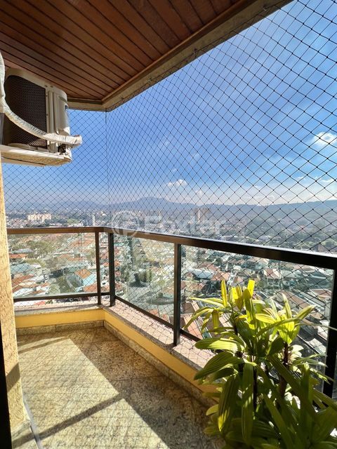 Image 13 - 1032078