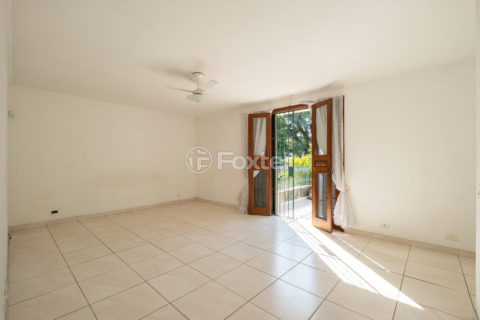 Image 36 - 1032080