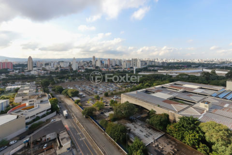Image 24 - 1032084