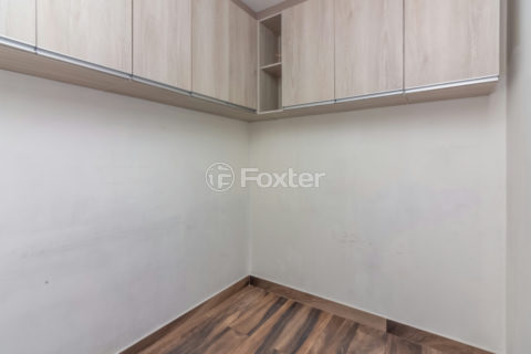 Image 33 - 1032086
