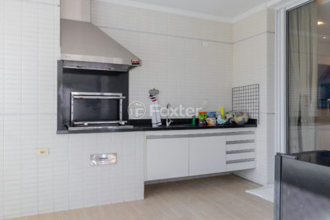 Image 22 - 1032090